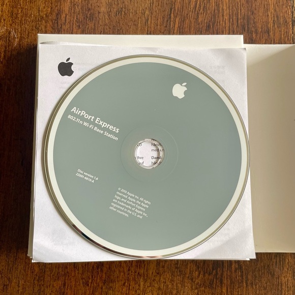 Apple AirPort Express A1264 802.11n Wi-Fi Router Extender USB Open Box - Picture 4 of 7